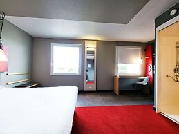 ibis Caen Porte De Bretagne