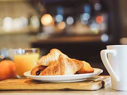 ibis Caen Porte De Bretagne