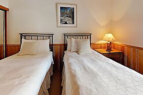 The Timberline Condominiums