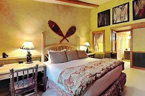 The Timberline Condominiums