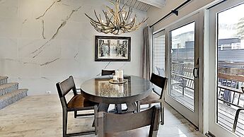 The Timberline Condominiums