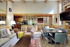 The Timberline Condominiums