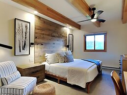 The Timberline Condominiums