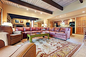 The Timberline Condominiums