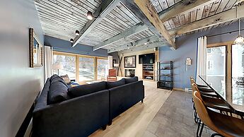 The Timberline Condominiums