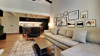 The Timberline Condominiums