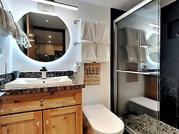 The Timberline Condominiums