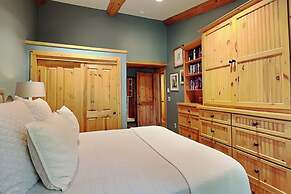 The Timberline Condominiums