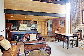 The Timberline Condominiums