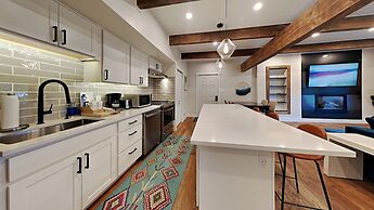 The Timberline Condominiums