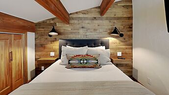 The Timberline Condominiums