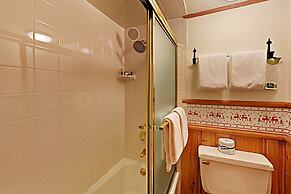 The Timberline Condominiums