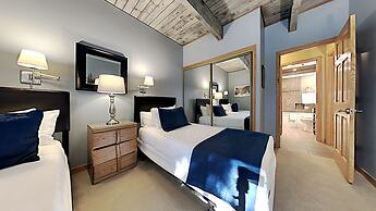 The Timberline Condominiums