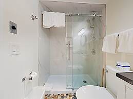 The Timberline Condominiums