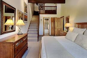 The Timberline Condominiums