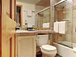 The Timberline Condominiums