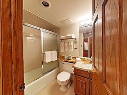 The Timberline Condominiums