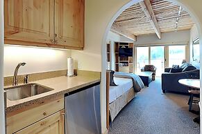 The Timberline Condominiums