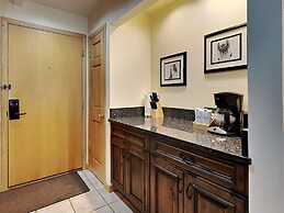 The Timberline Condominiums