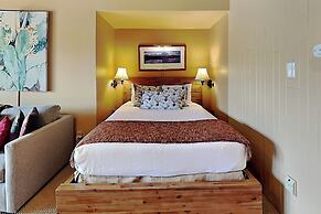 The Timberline Condominiums