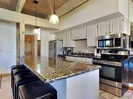 The Timberline Condominiums