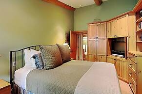 The Timberline Condominiums