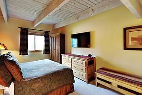 The Timberline Condominiums