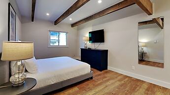 The Timberline Condominiums