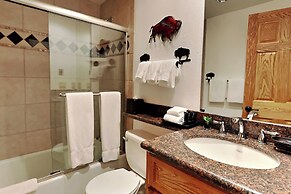 The Timberline Condominiums