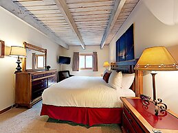 The Timberline Condominiums