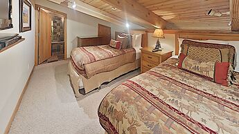 The Timberline Condominiums