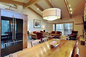 The Timberline Condominiums