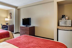 Comfort Inn & Suites Suwanee - Sugarloaf