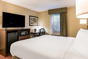 Country Inn & Suites by Radisson, Grandville-Grand Rapids West, MI