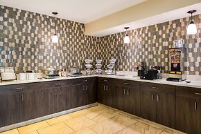 Country Inn & Suites by Radisson, Grandville-Grand Rapids West, MI