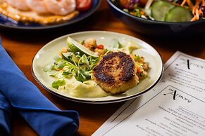 Portland Regency Hotel & Spa