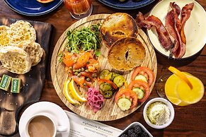 Portland Regency Hotel & Spa