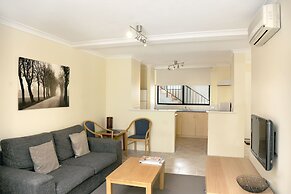 Lodestar Waterside Apartments