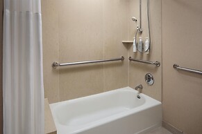 Hilton Garden Inn Portland Downtown Waterfront