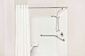 Super 8 by Wyndham Hampshire IL