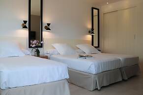 Hotel Almirante