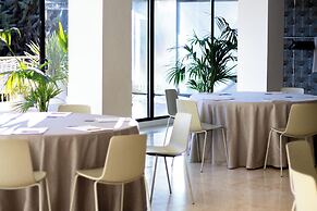 Hotel Almirante