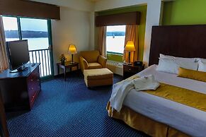 Grand Harbor Resort