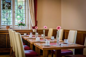 Hotel Laimer Hof Nymphenburg Palace Munich