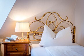 Hotel Laimer Hof Nymphenburg Palace Munich