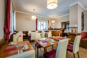 Hotel Laimer Hof Nymphenburg Palace Munich