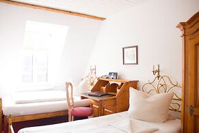 Hotel Laimer Hof Nymphenburg Palace Munich