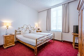 Hotel Laimer Hof Nymphenburg Palace Munich