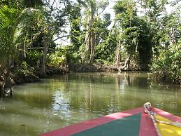 Tamarind Tree Hotel and Restaurant