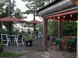 Tamarind Tree Hotel and Restaurant
